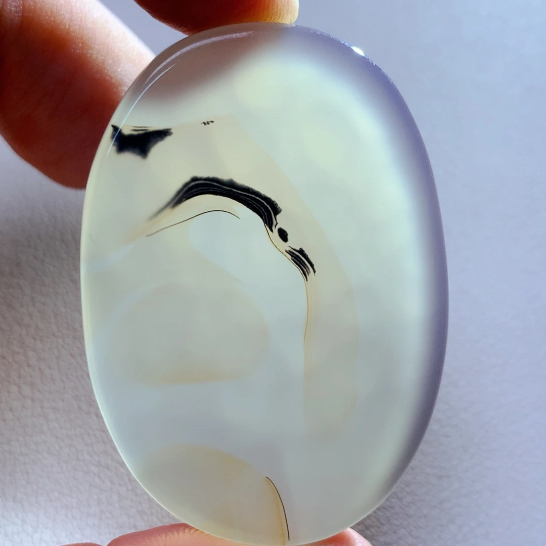 林***海未镶嵌颈饰玛瑙/玉髓