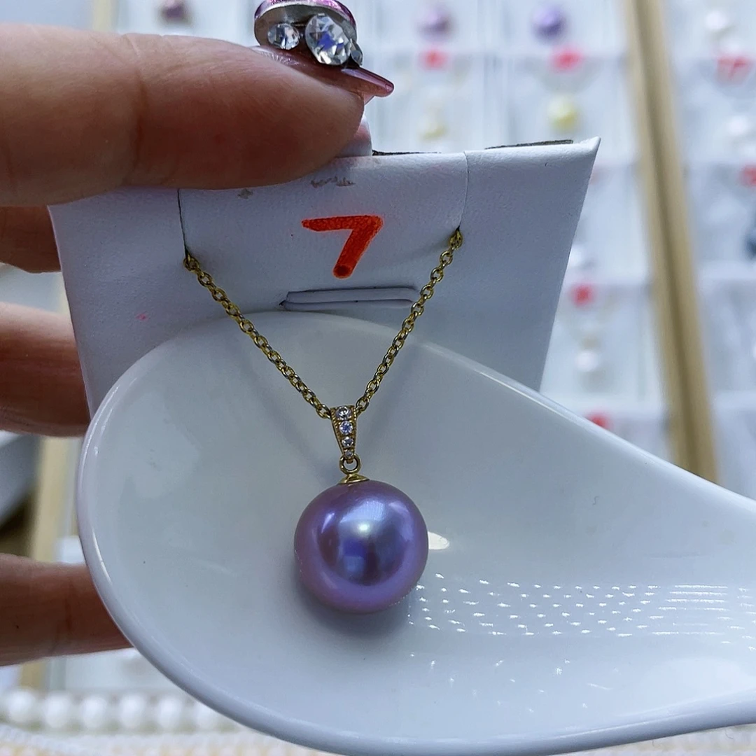 淡水珍珠吊坠(赠链)18K金镶嵌