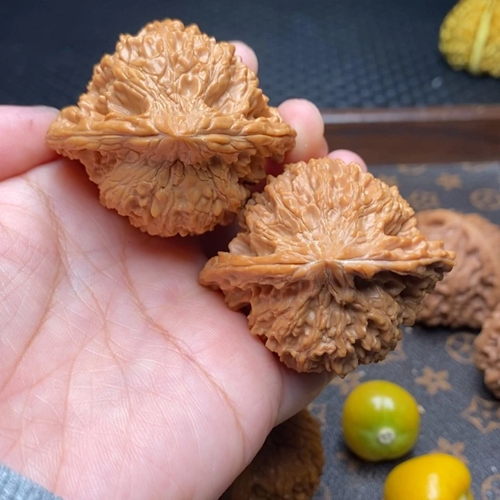 把件文玩核桃百花山王48尺