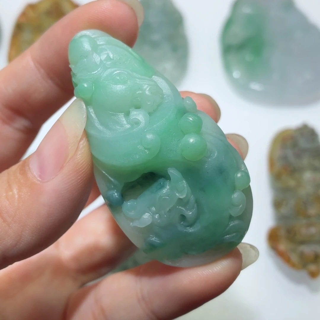 定制翡翠未镶嵌毛货