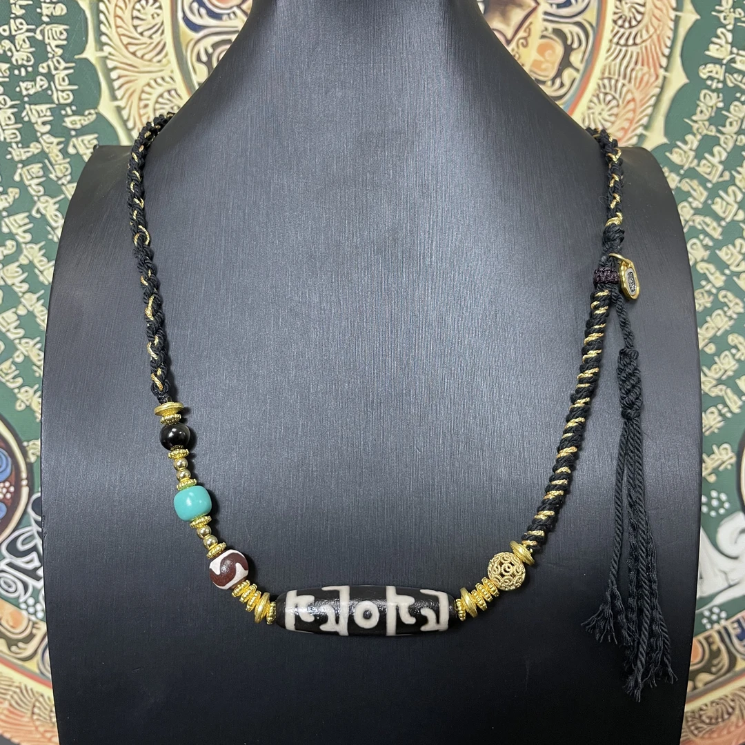 【叁】三眼莲师玛瑙项链