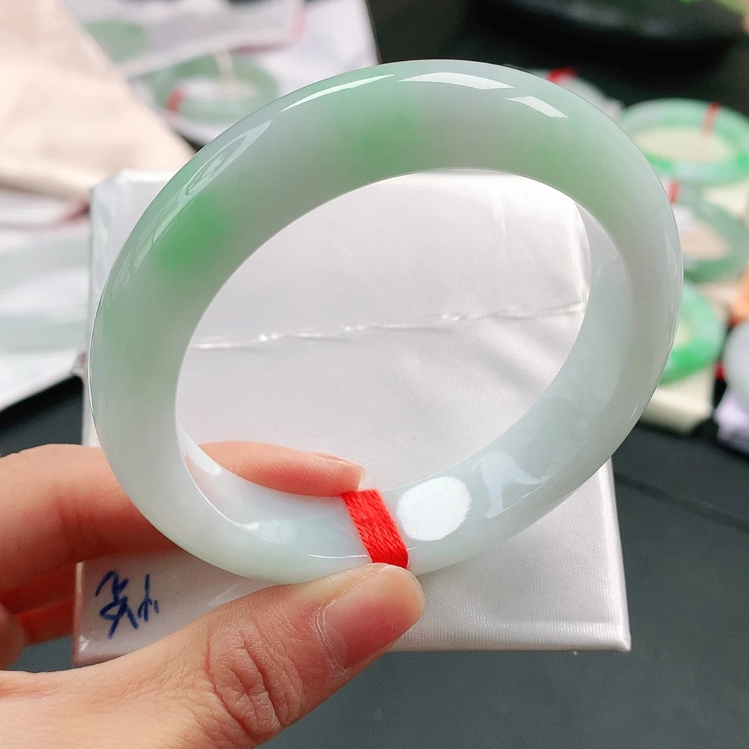 翡翠手镯未镶嵌天然翡翠手镯55