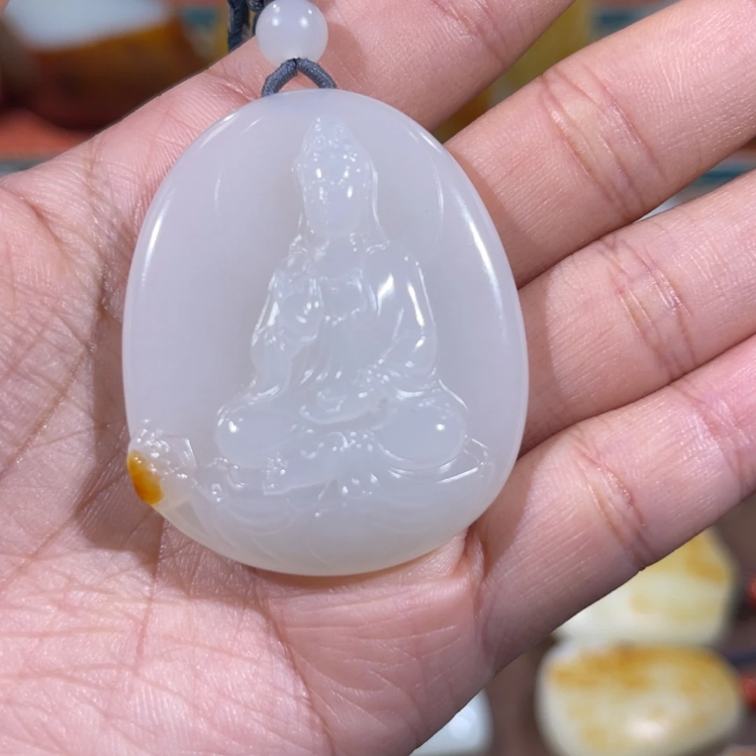 玄***风和田玉未镶嵌颈饰