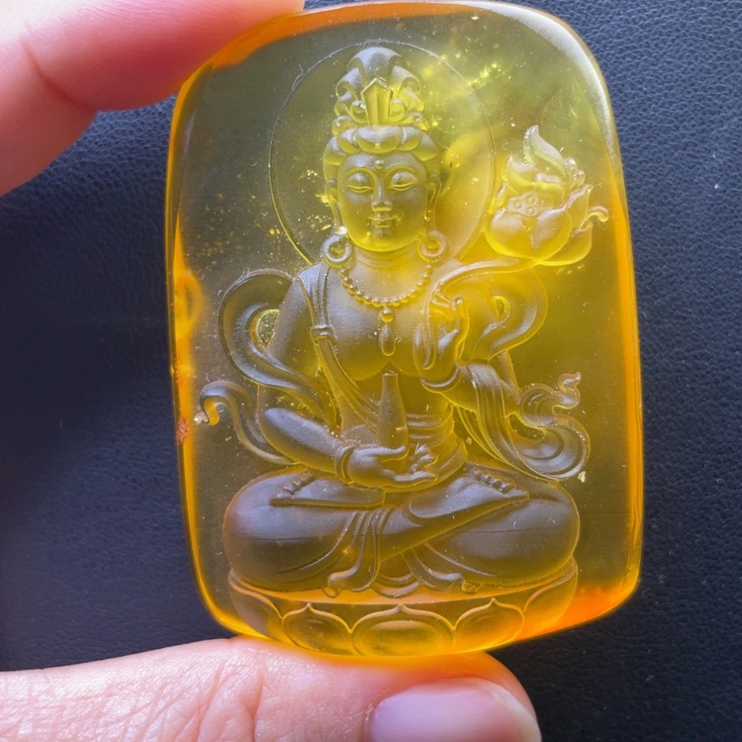 琥珀未镶嵌颈饰天然的琥珀蜜蜡