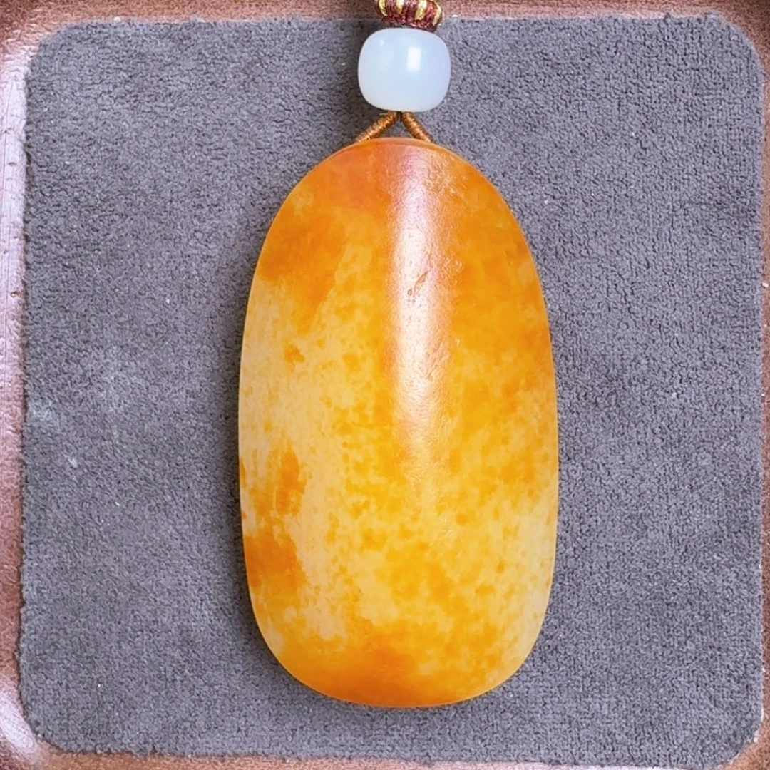 浅***雨和田玉未镶嵌颈饰