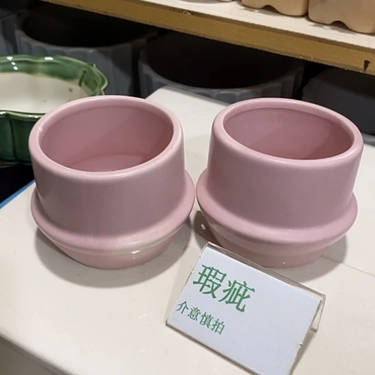 粗砂花盆瑕疵花盆有孔