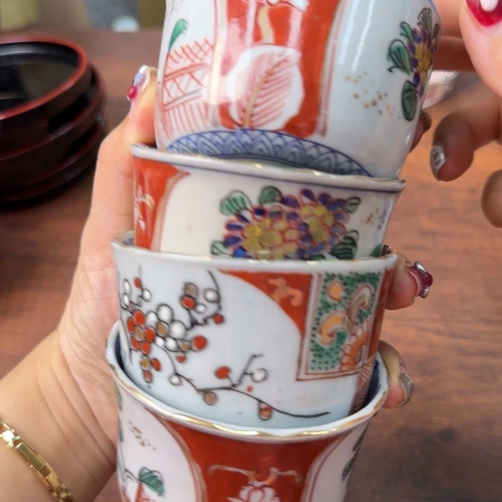 一个陶瓷物件哈哈哈哈