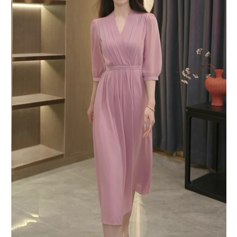 2024夏季时尚气质款法式收腰轻奢连衣裙