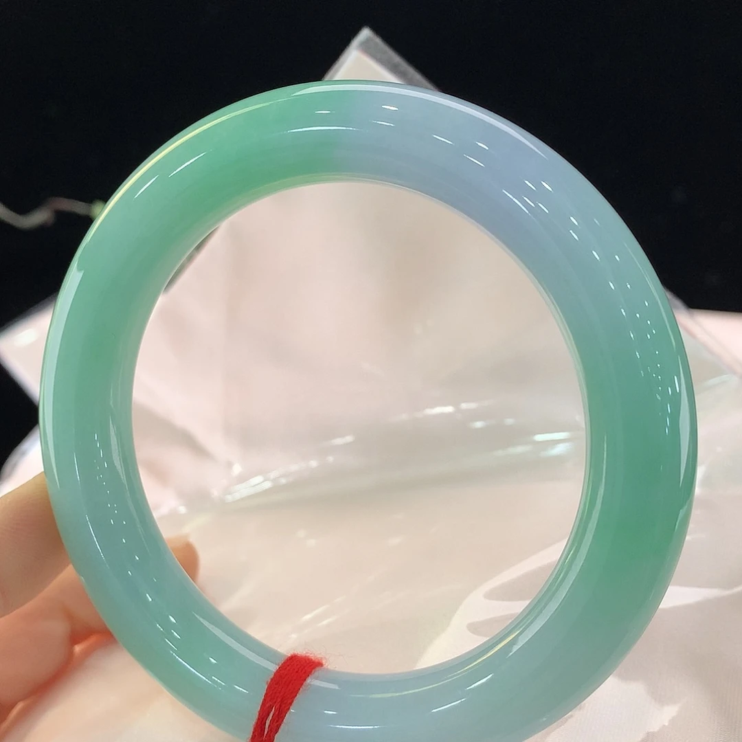 翡翠未镶嵌手镯1260