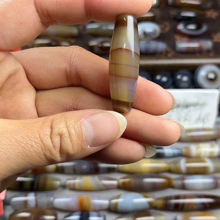 玛瑙/玉髓合金颈饰