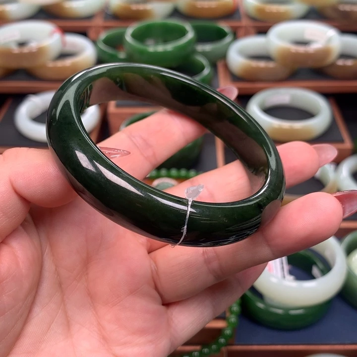 和田玉（碧玉）6364圈口未镶嵌