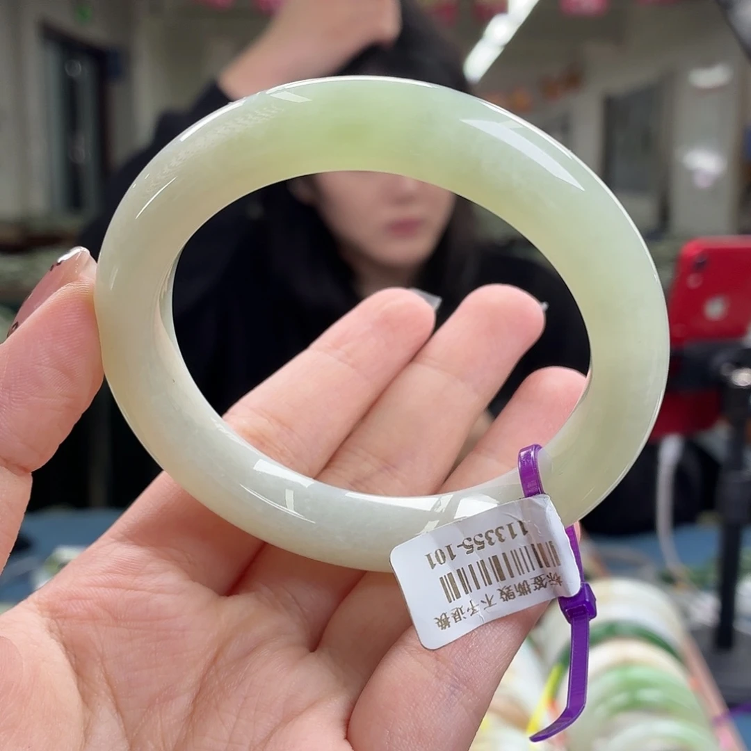 未镶嵌手镯和田玉57 58