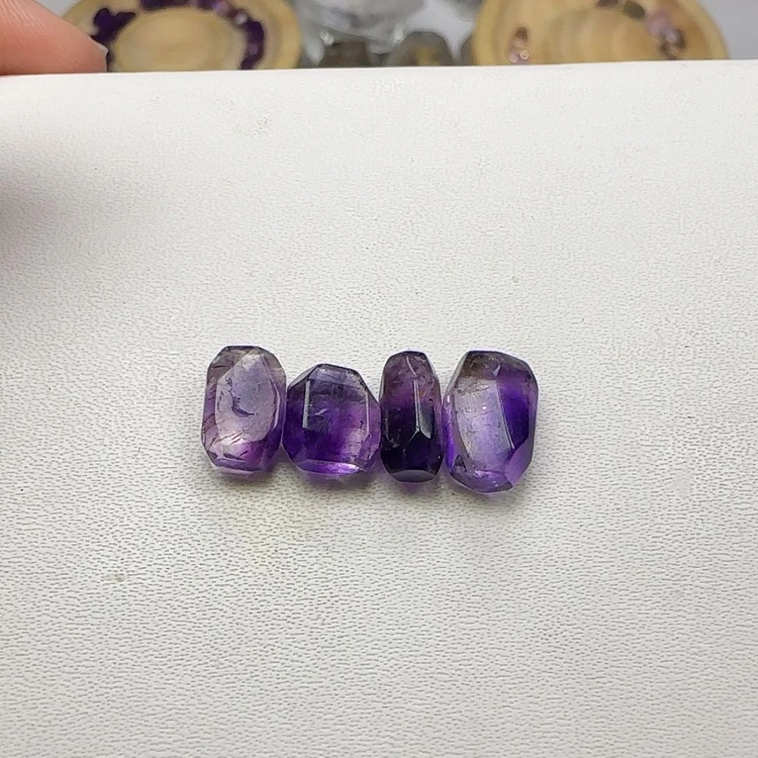 L***噜珠宝半成品未镶嵌水晶噜噜