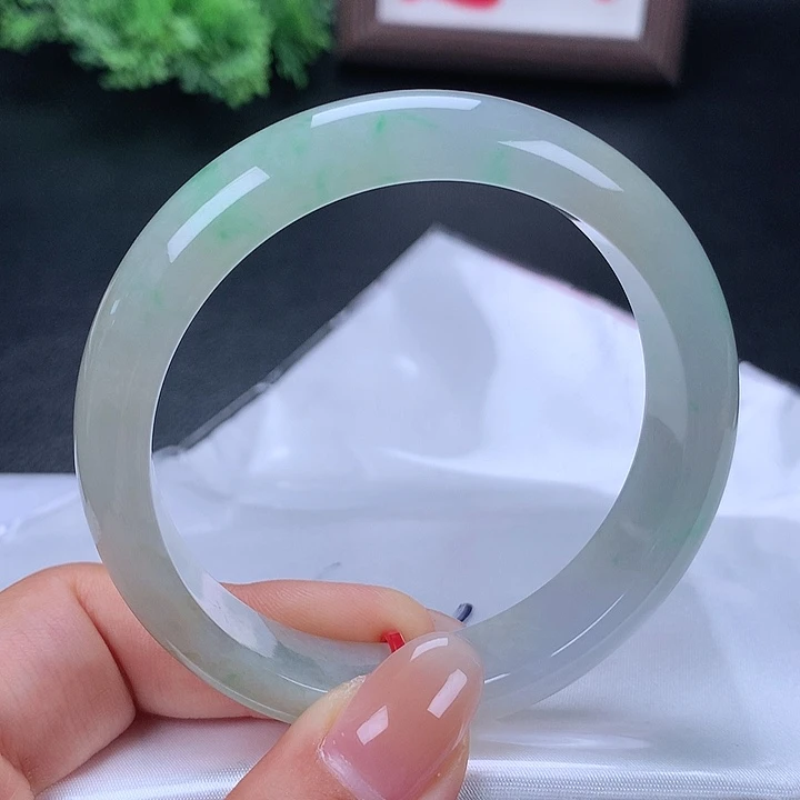 未镶嵌手镯翡翠176