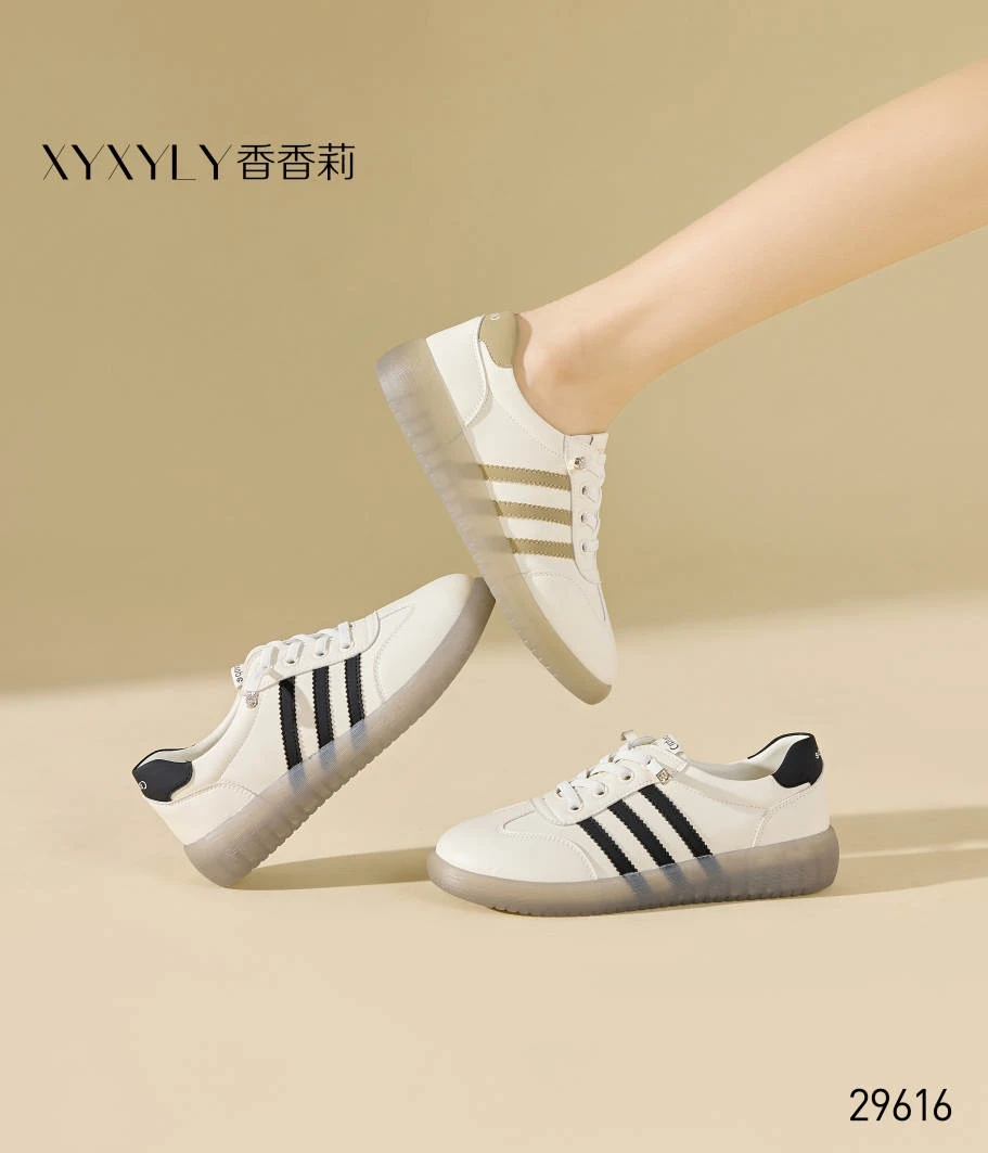 香香莉29616女鞋2025春季新款平底牛筋底圆头板鞋时尚运动休闲鞋