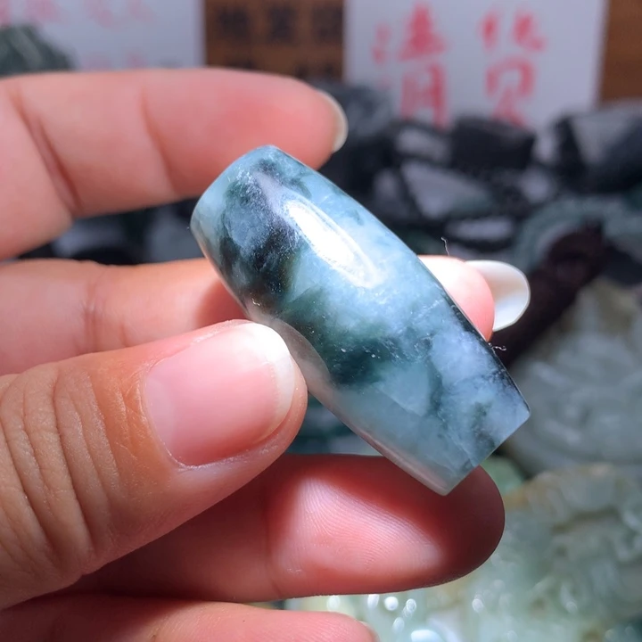 翡翠颈饰未镶嵌保真天然A货翡翠