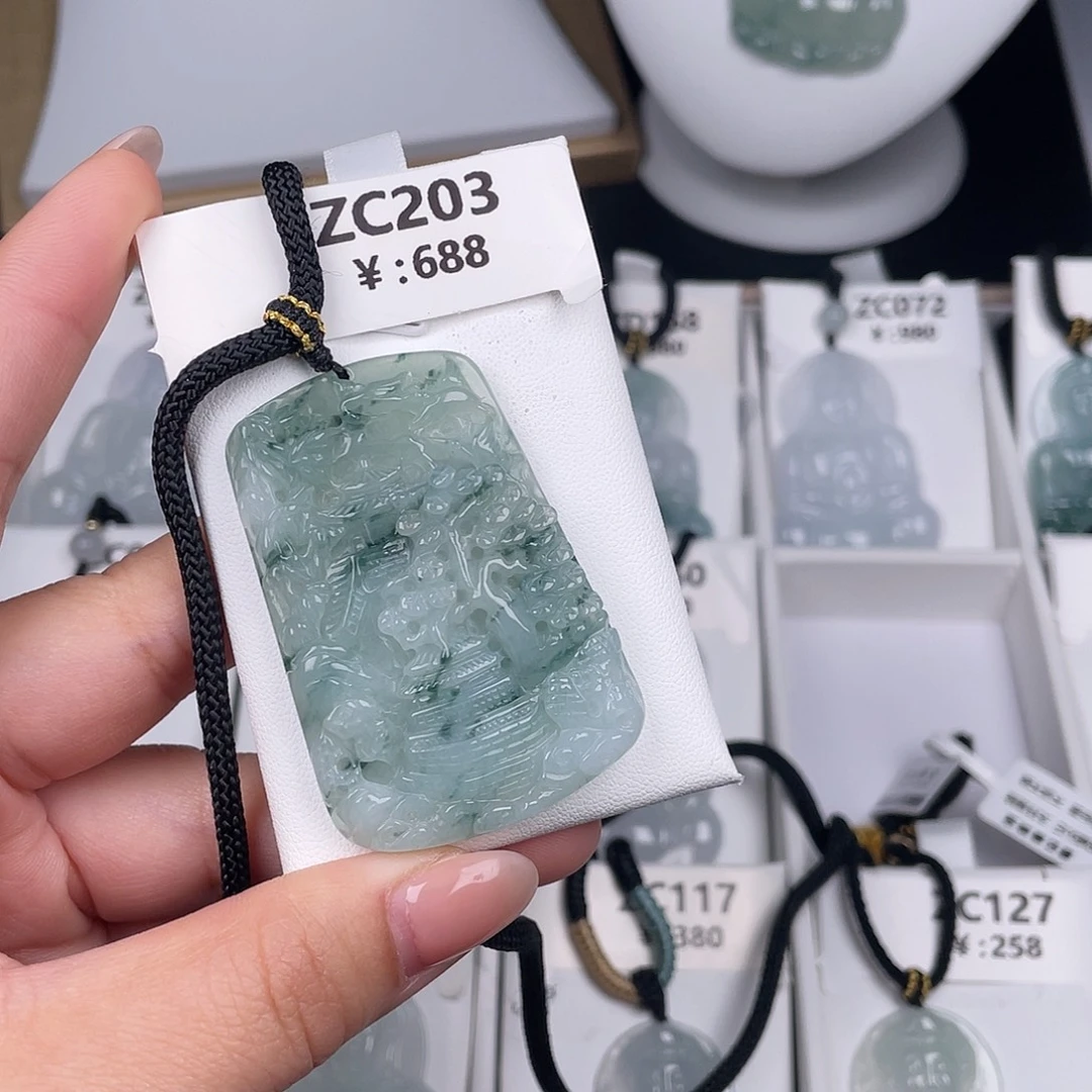 翡翠未镶嵌颈饰zc203