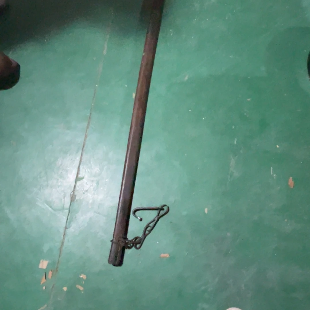 杨***胜中古框画有些瑕疵看好下单不退不换