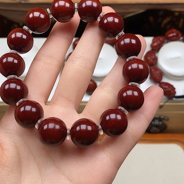 一***逝手串橄榄核橄榄核回血