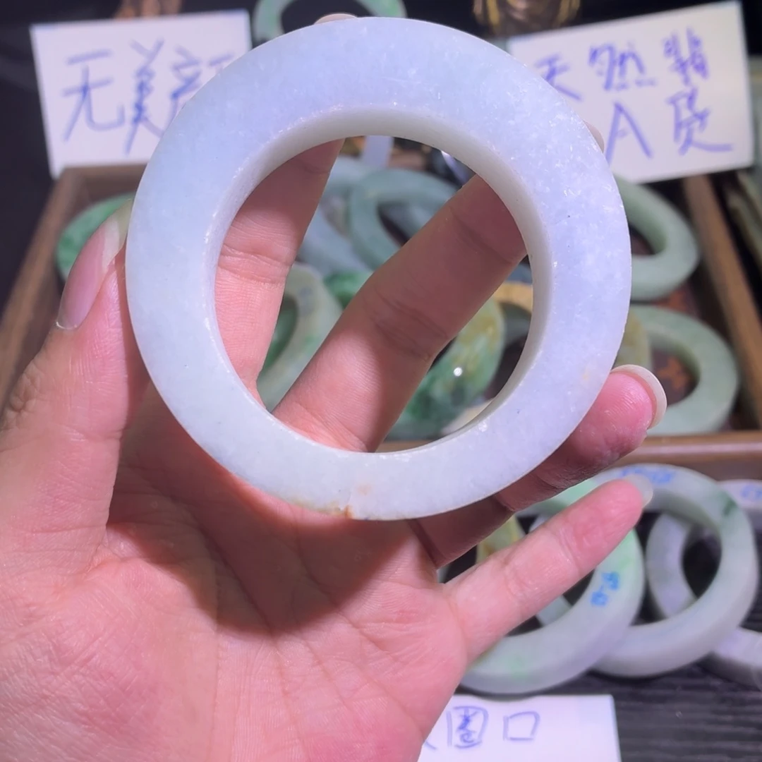 定制翡翠未镶嵌翡翠A货手镯毛胚定制