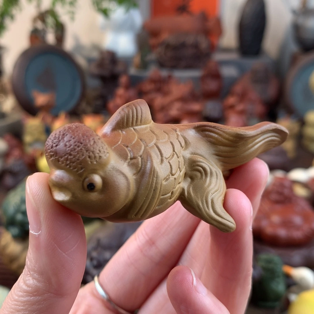 紫砂茶宠鸿运当头小金鱼老段泥粉浆