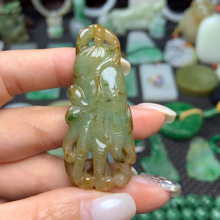 翡翠挂件未镶嵌清
