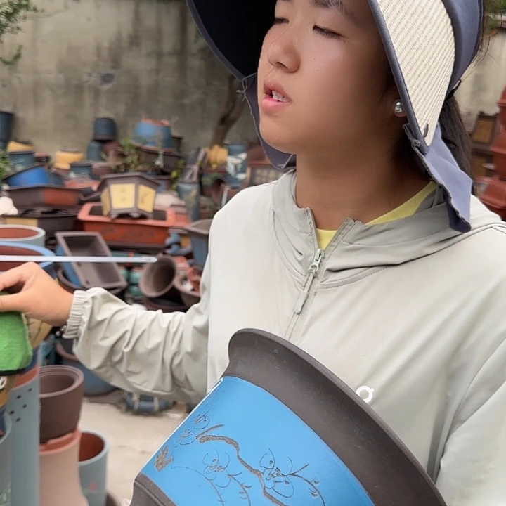 蓝刻绘金钟大花盆花盆花盆