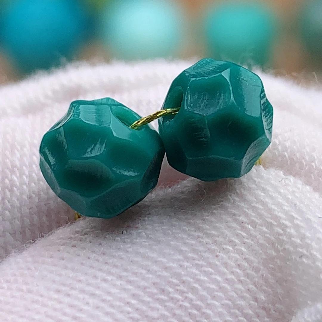 未镶嵌绿松石珠宝奇石