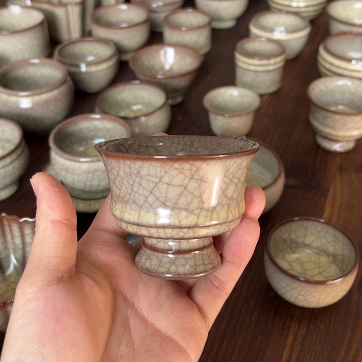 蒋加宝 传世哥窑 高足杯