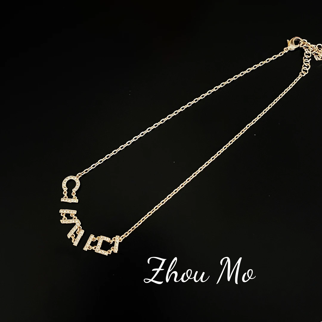 铜合金项链 【MOMO】简单字母镶嵌项链    B-079