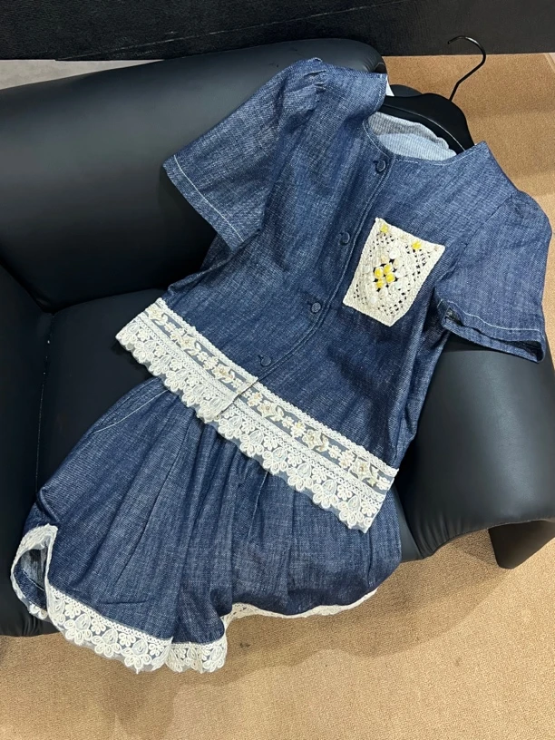 KW【塞纳午后】欧货设计师款女装蕾丝拼接轻薄牛仔上衣短裤套装