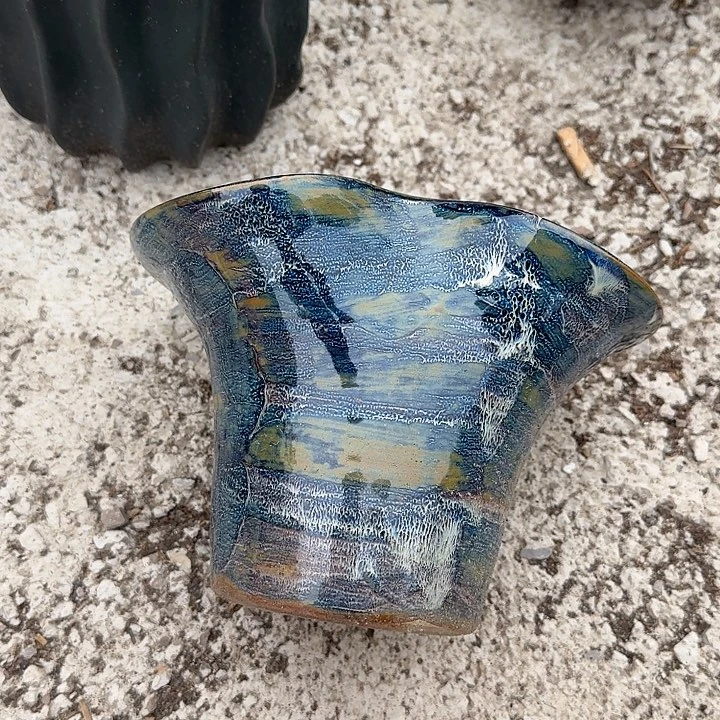 微瑕景德镇手工花瓶陶瓷