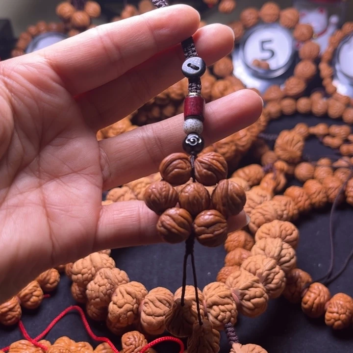 桃核吊坠钥匙挂件