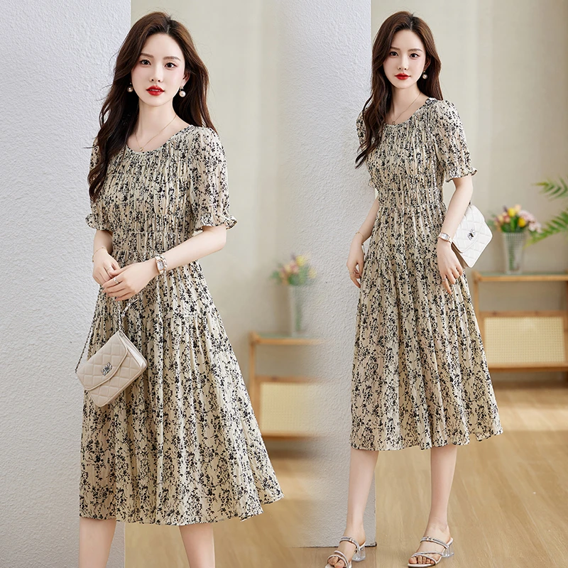 法式碎花连衣裙女2025夏季新款高端气质洋气时尚风收腰显瘦中长款