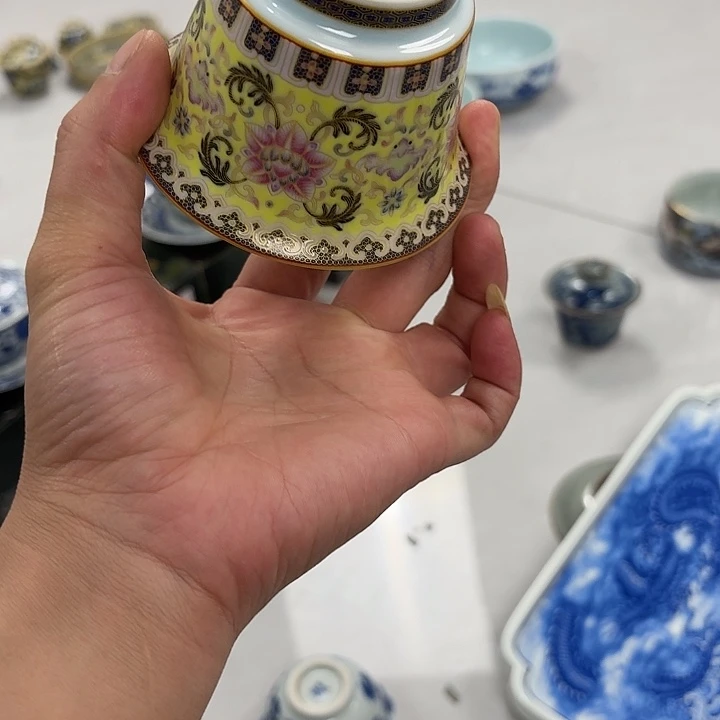 瓷片黄珐琅彩二才马蹄盖碗景德镇