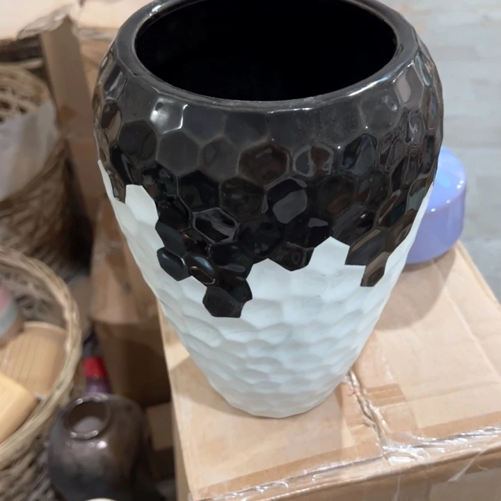 瓷花瓶摆件外贸出口（微瑕）