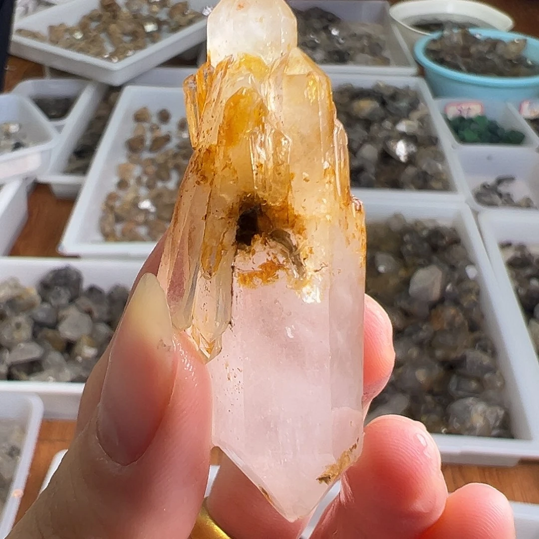 水晶未镶嵌珠宝半成品106