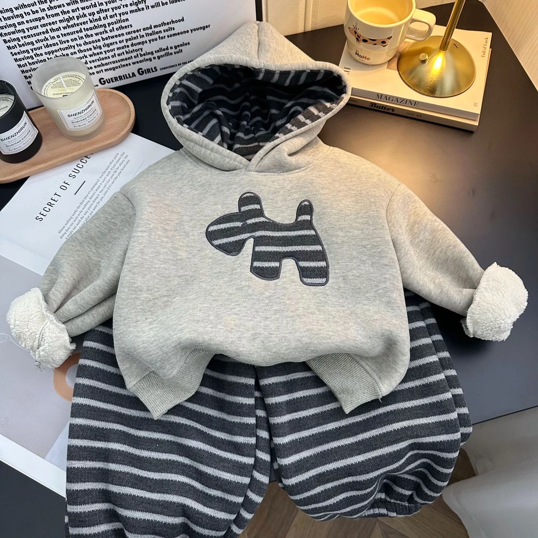 【现货加绒】2025新款条纹小马洋气休闲韩版男女童连帽条纹裤套装