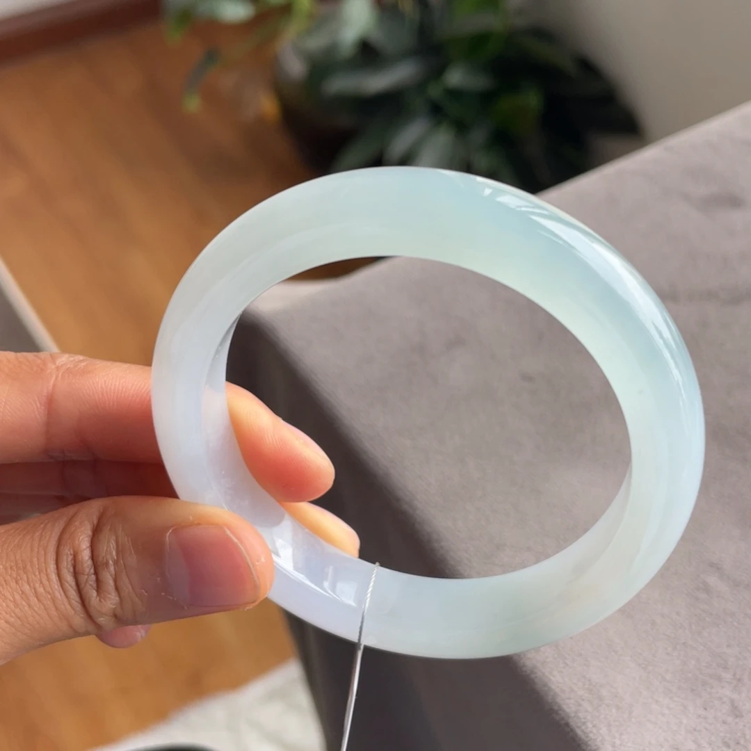 未镶嵌手镯翡翠胶