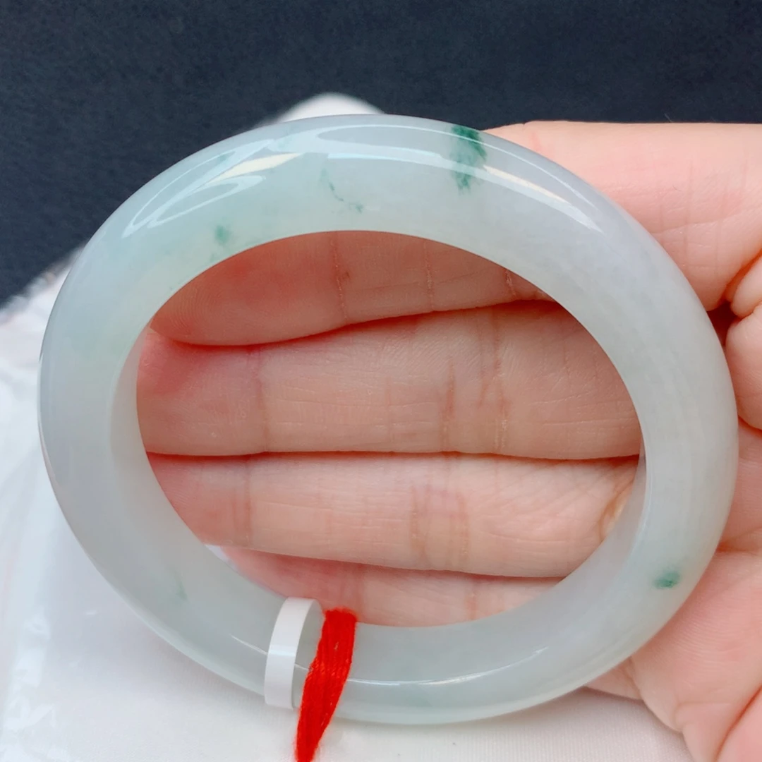 翡翠未镶嵌手镯52.5圈 细糯化飘绿花泥鳅背