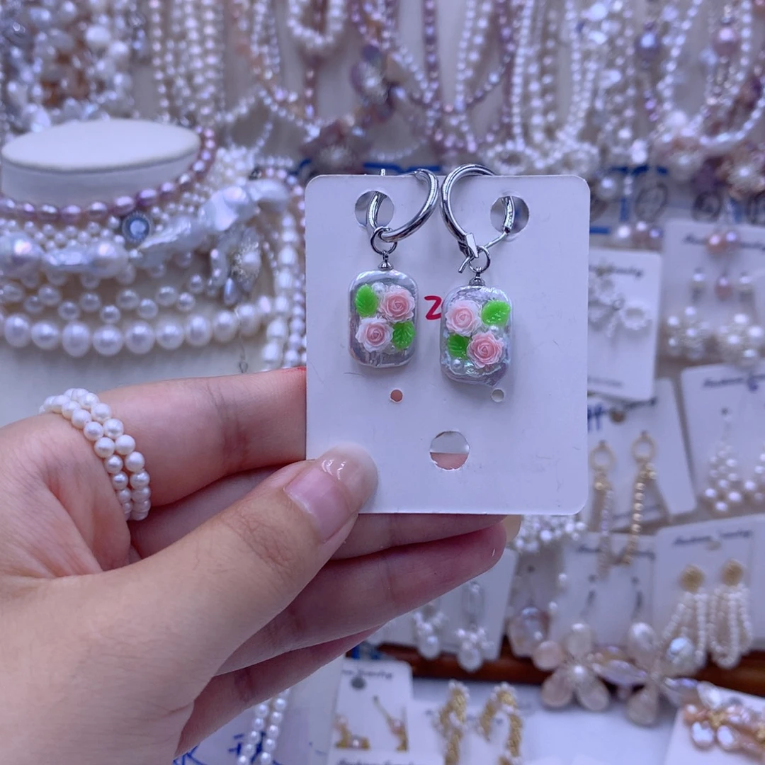 淡水珍珠合金颈饰