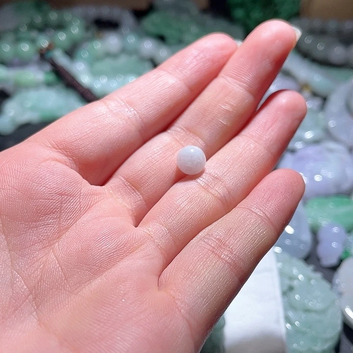 翡翠未镶嵌颈饰s****r天