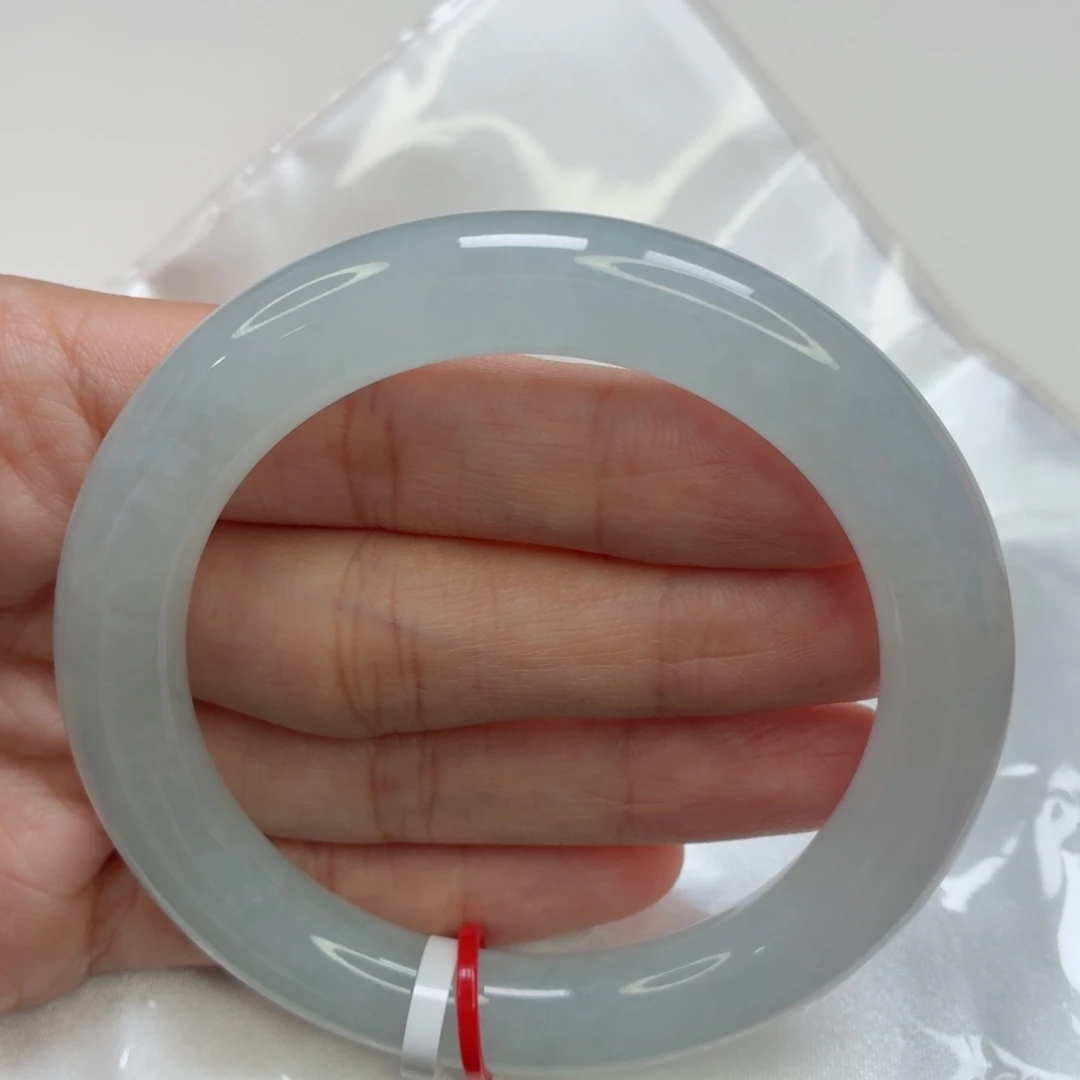 翡翠未镶嵌手镯老坑冰晴起光小胖圆016