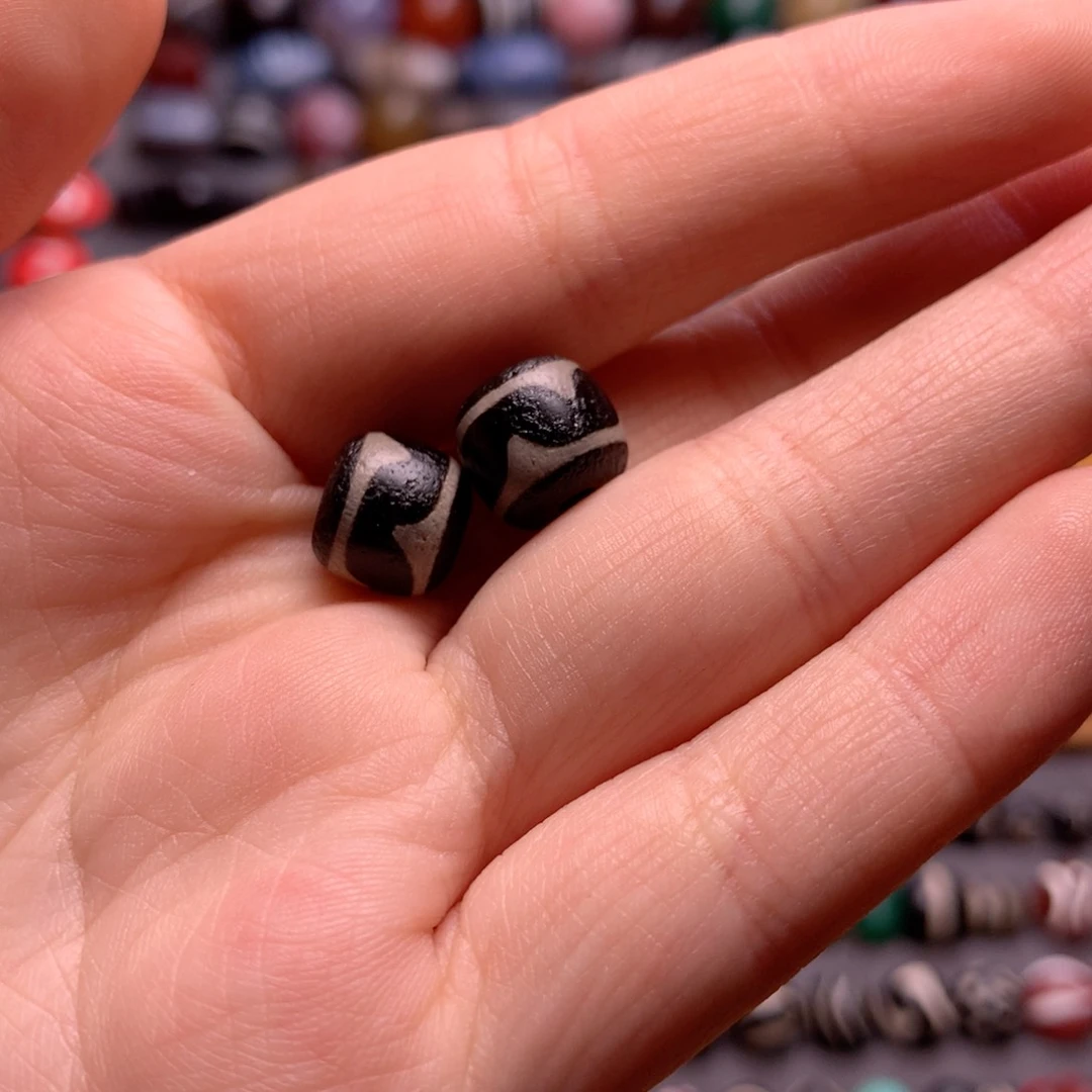 玛瑙/玉髓颈饰未镶嵌2***5