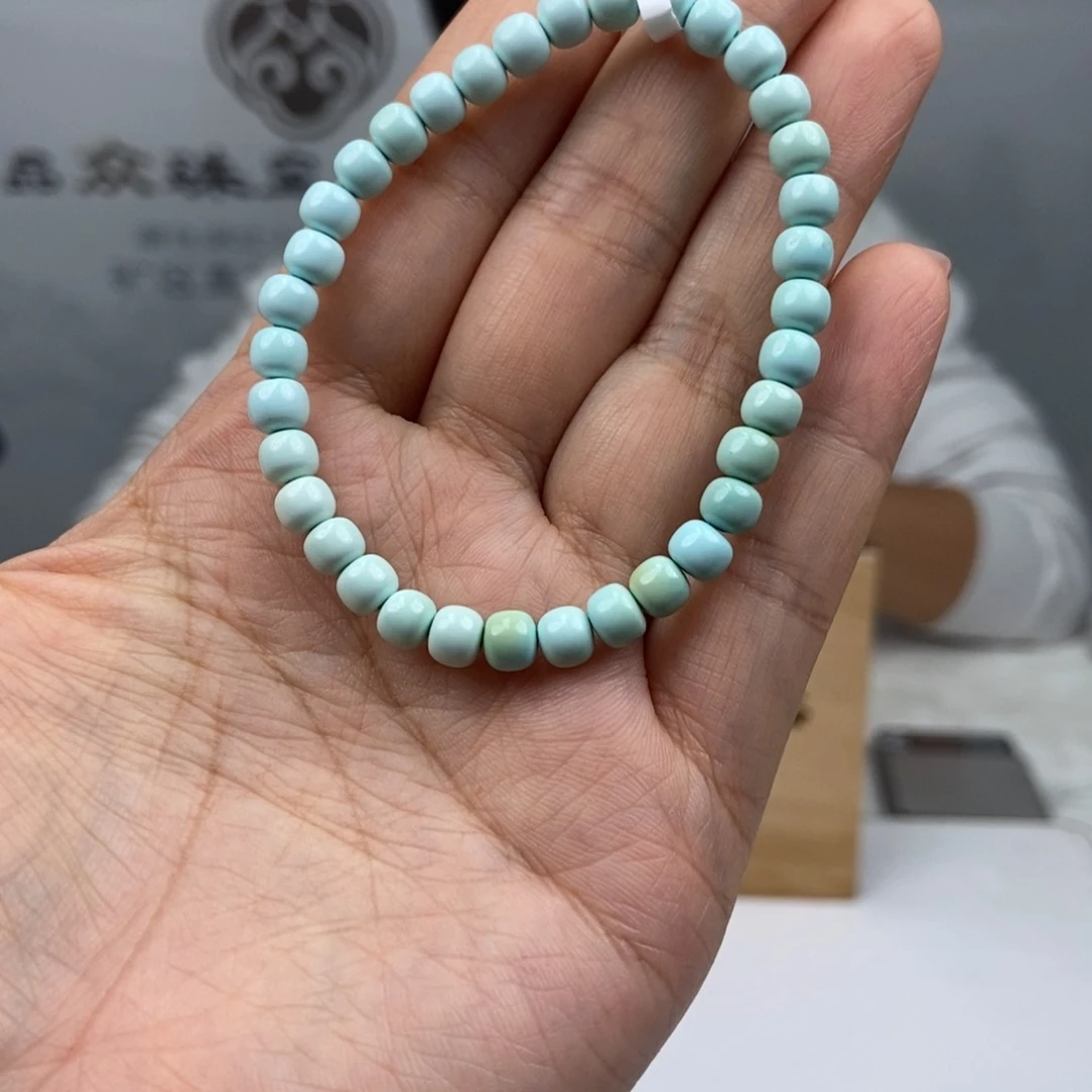 18K金镶嵌绿松石珠宝奇石