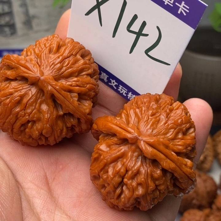 桃核吊坠白狮子头42尺