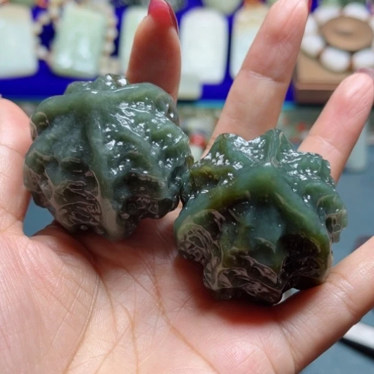 未镶嵌和田玉挂件