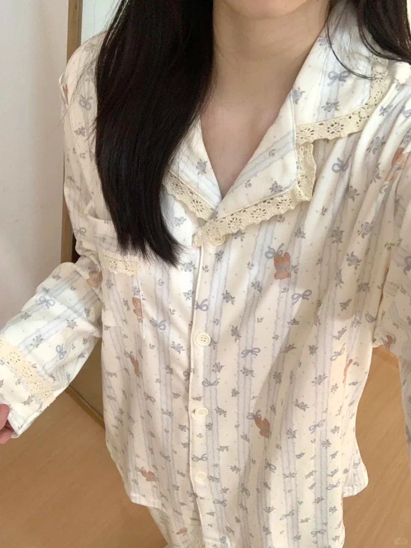 可爱蕾丝小熊德绒睡衣女秋冬款保暖套装长袖长裤可爱卡通家居服