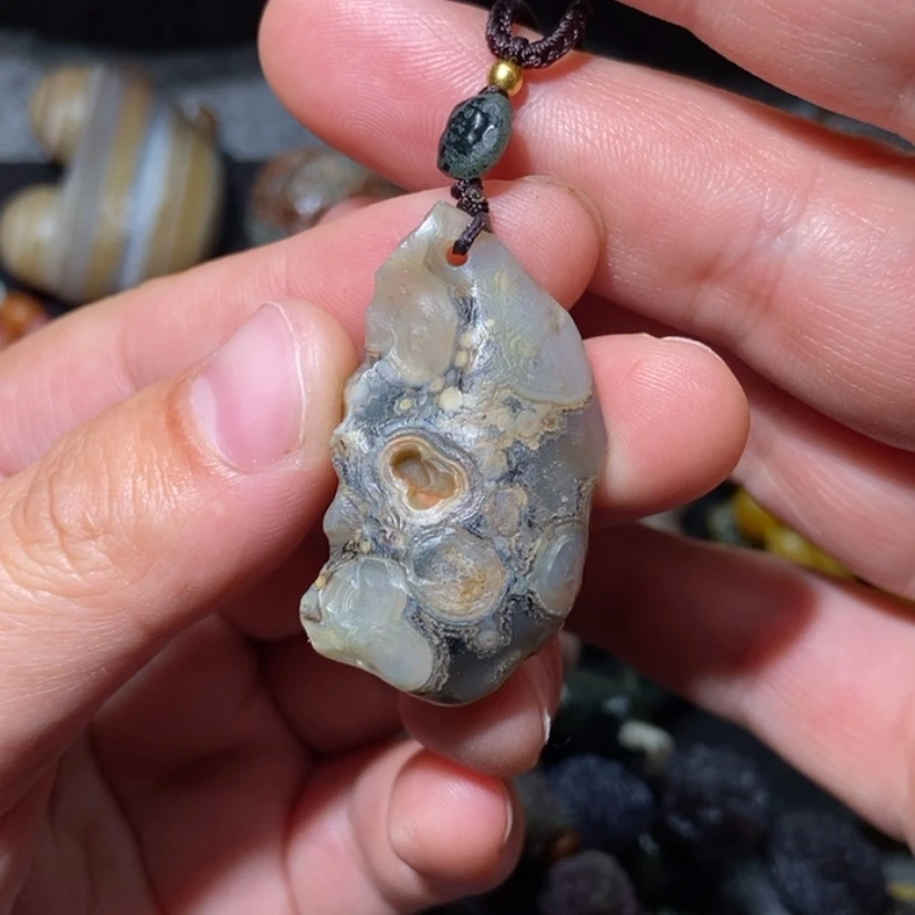 【闪购商品】玛瑙/玉髓颈饰合金吱*