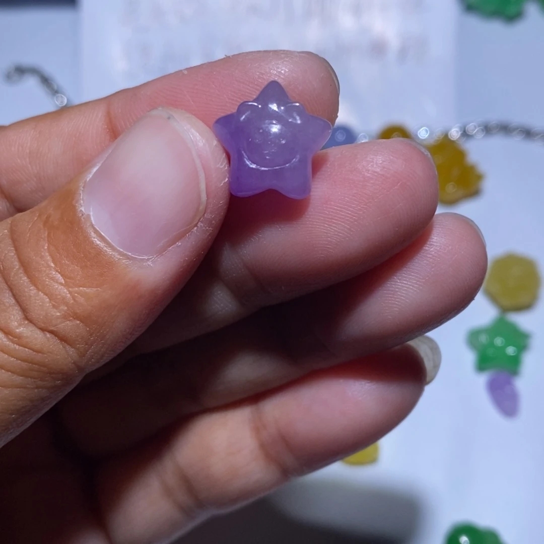 颈饰未镶嵌翡翠六***中